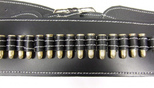 Ceinturon noir avec un holster pour revolver Western – Image 7