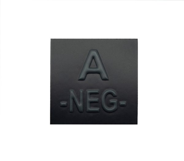 Grade velcro 5x5 basse visibilité - groupe sanguin A-