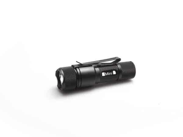 LAMPE TACTICAL STRIKE MINI NOIR 361LM