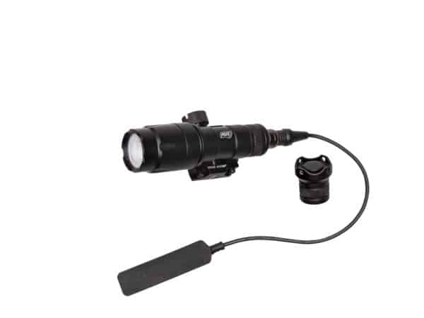 LAMPE TACTICAL STRIKE NOIR 280-320LM