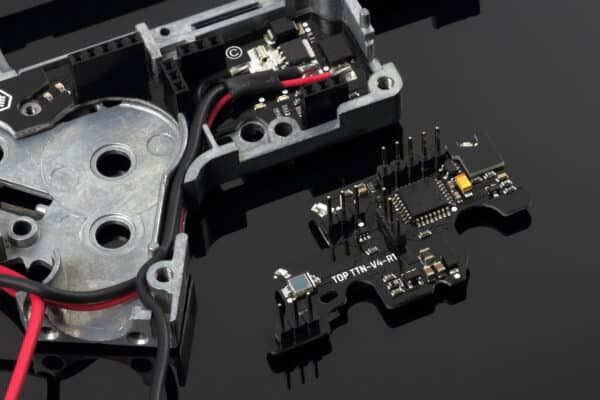 TITAN V2 NGRS ADVANCED SET REAR