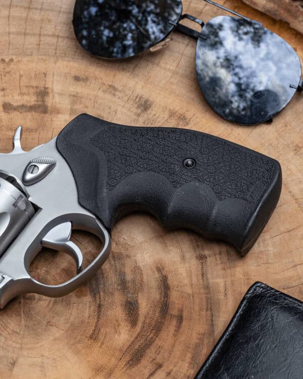 POIGNEE POLYMERE ERGONOMIQUE REVOLVER TAURUS – Image 3