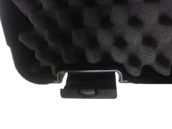 MALLETTE NOIRE PLASTIQUE 117X12X29CM – Image 2