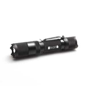 LAMPE TACTICAL RAIDER NOIR 980LM